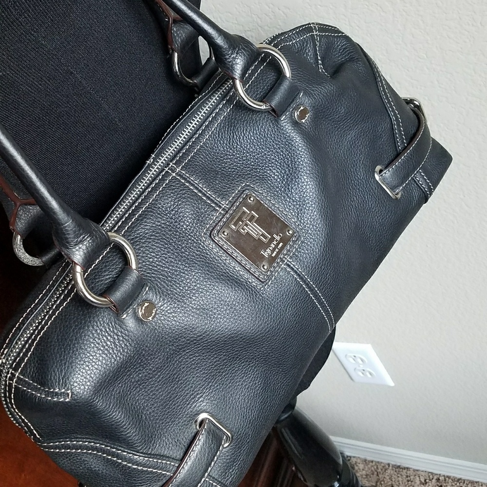 Tignanello Pebbled Black Leather Bag - Picture 4 of 6